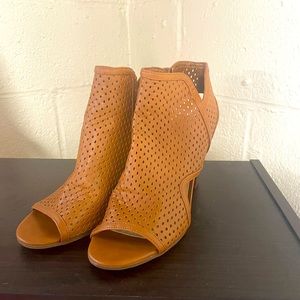 Circus by Sam Edelman open toe booties size 9. Like new